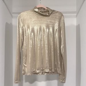Shiny gold turtleneck